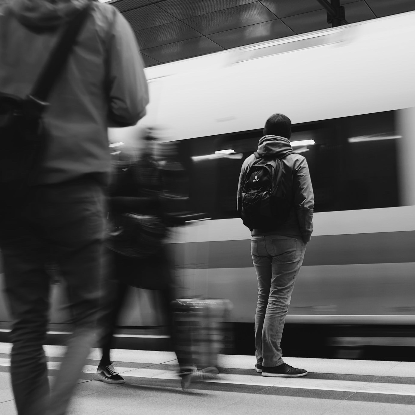 train bw square